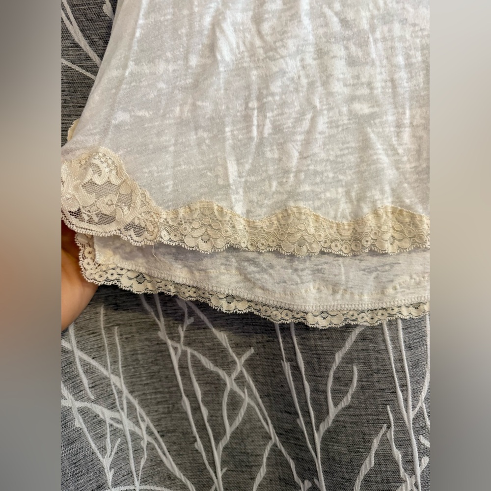 We The Free Women’s Sheer Top size Large - Picture 3 of 5